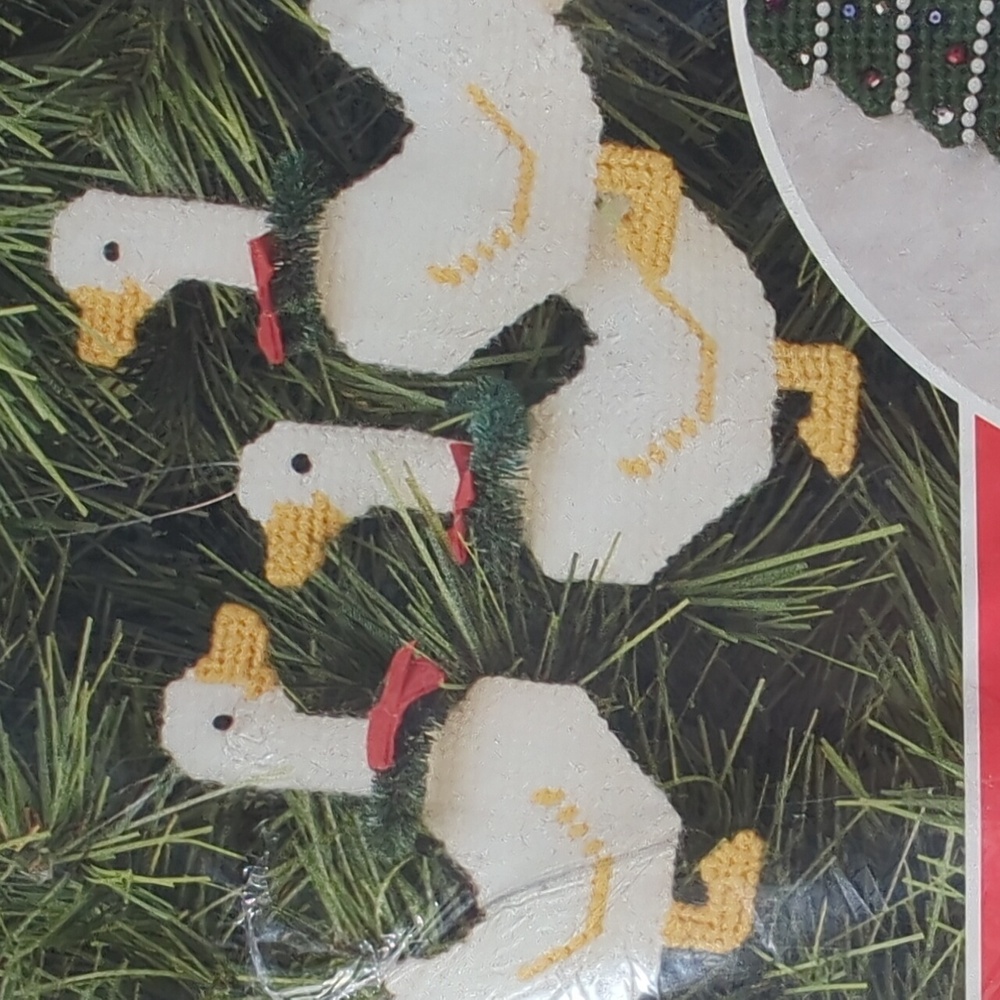 Mary Maxim Exclusive Needlecraft kits, Needlepoint Country Geese Ornaments - Picture 6 of 6